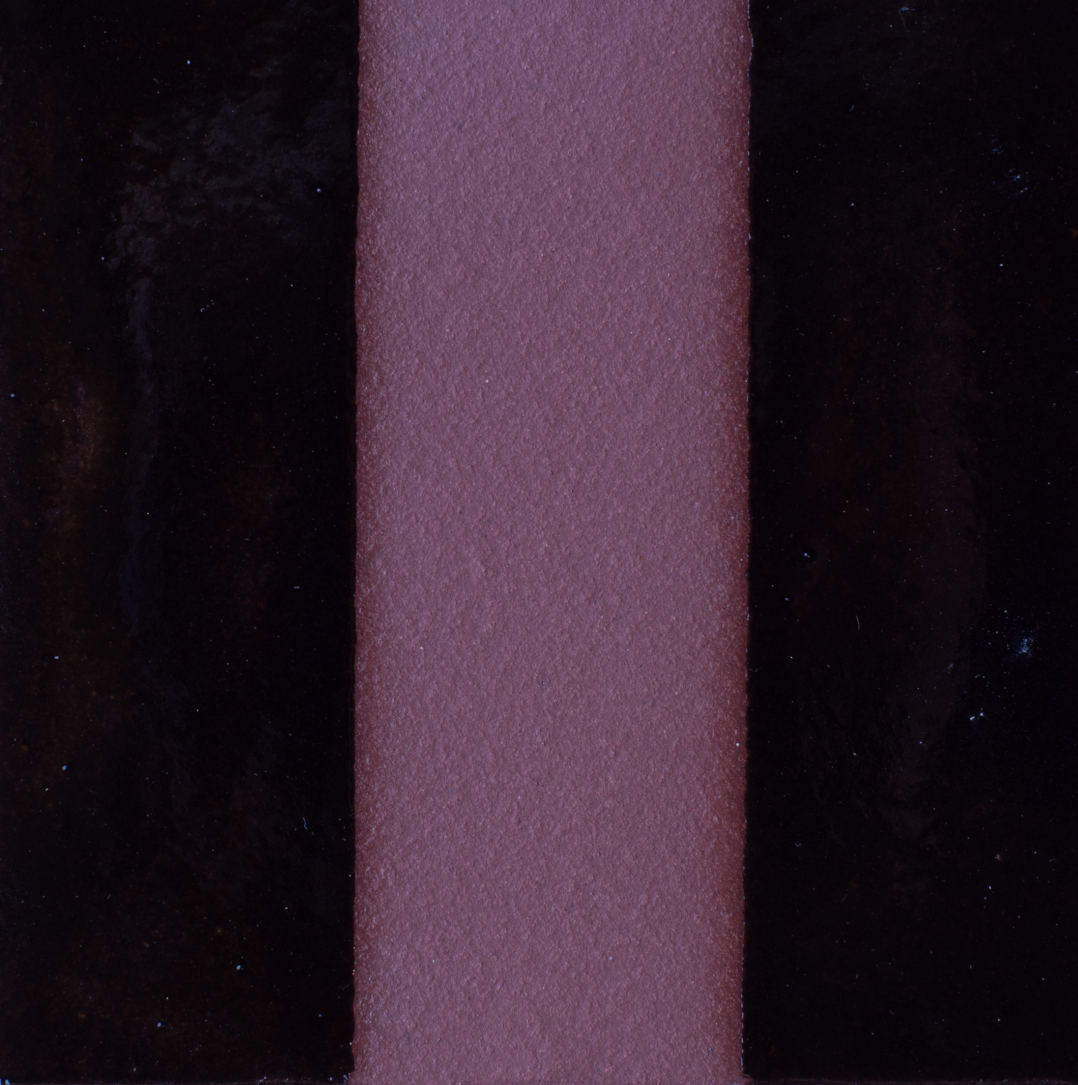 Bar | Dark Bronze | Red