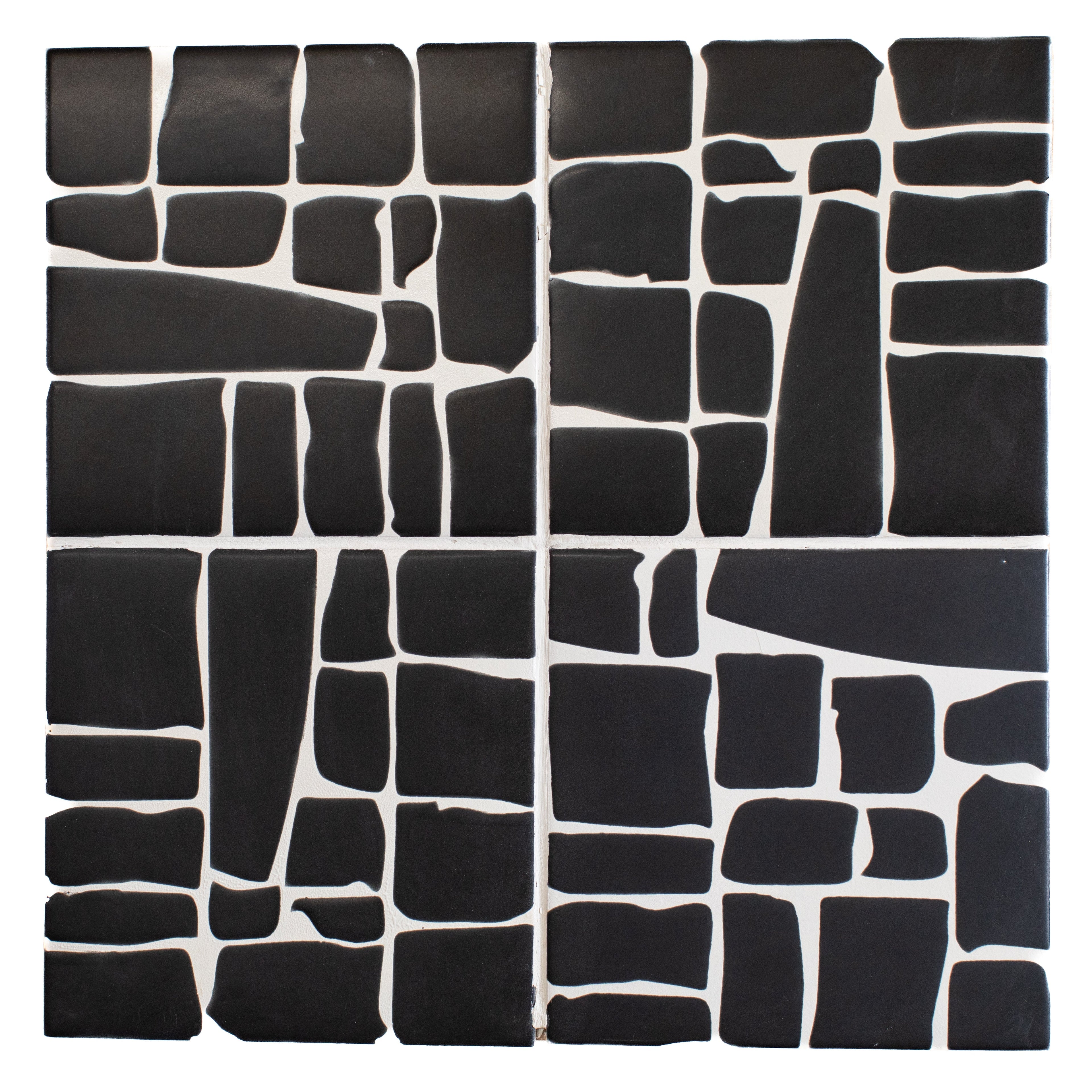 Kesseki | Black and White